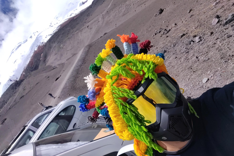 Quito: Cotopaxi – Climb to the hut and hike around Limpiopungo Lagoon