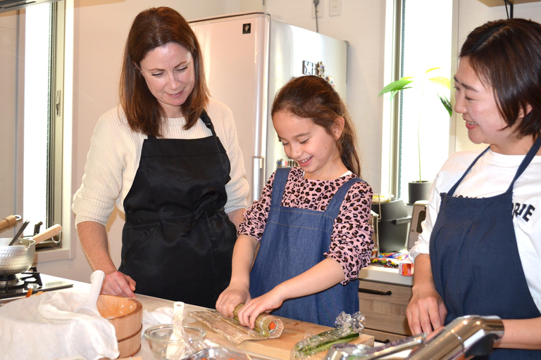 Traditional Sushi Cooking Class in a Local Nagoya Home