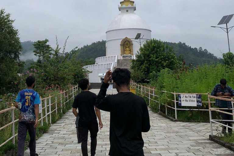 Pokhara: Queen Forest Hike to Santi Stupa & Lake Boating