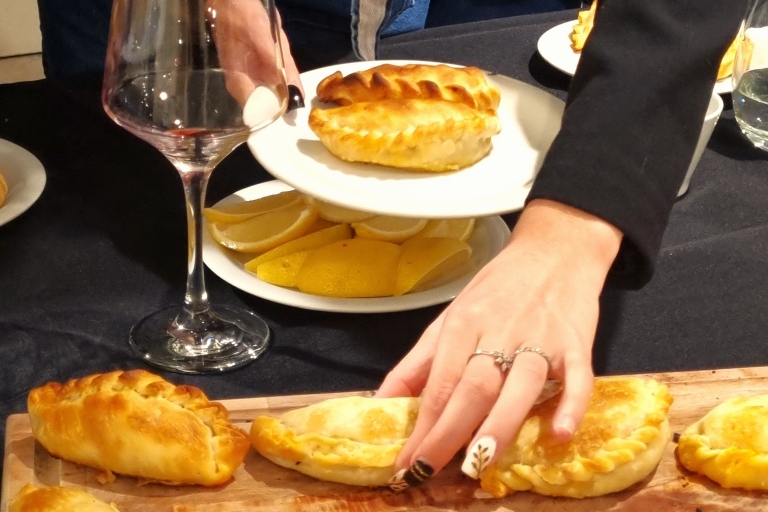 Cours de fabrication d'empanadas dans un hôtel de charme pittoresque à Palerme