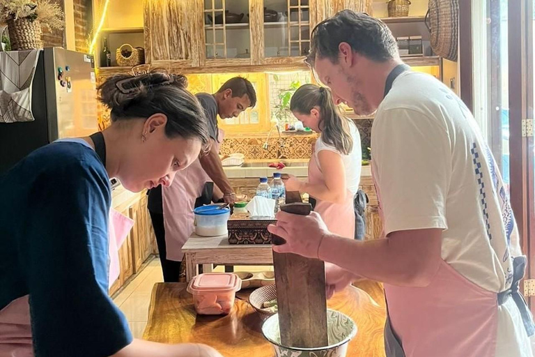Yogyakarta: Javanese Cooking & Herbal Jamu Class with Pickup Yogyakarta: Javanese Cooking Class with Pickup