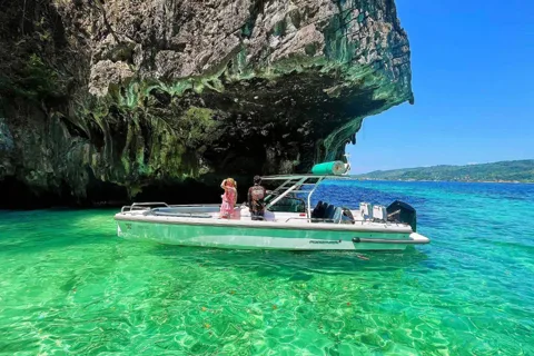 Phuket: Private Luxury Speedboat Cruiser with Activities