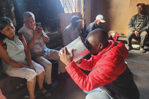 Ciudad del Cabo: Tour a pie por el municipio de Langatour a pie por el municipio de langa