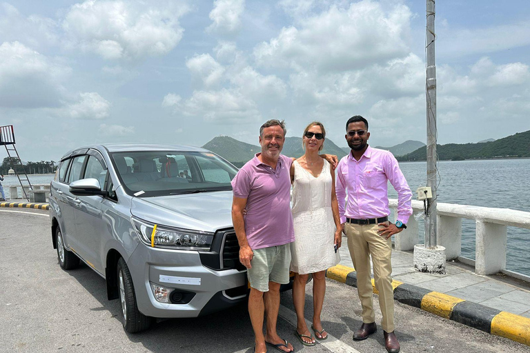 UDAIPUR SIGHTSEEING TOUR BY CAR WITH GUIDE