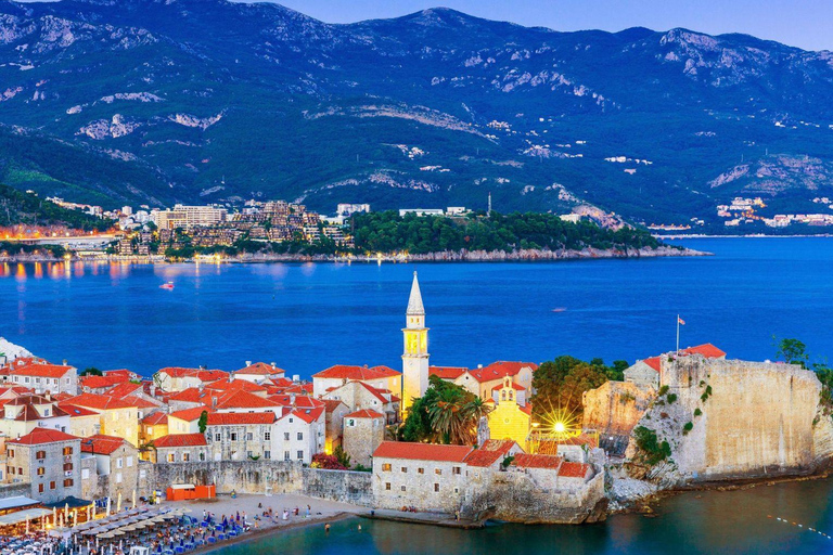 Durres Golem: Kruja Castle, Ottoman Bazaar Day Tour