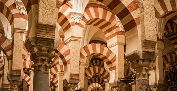 Cordoba: Mosque-Cathedral and Jewish Quarter Guided Tour