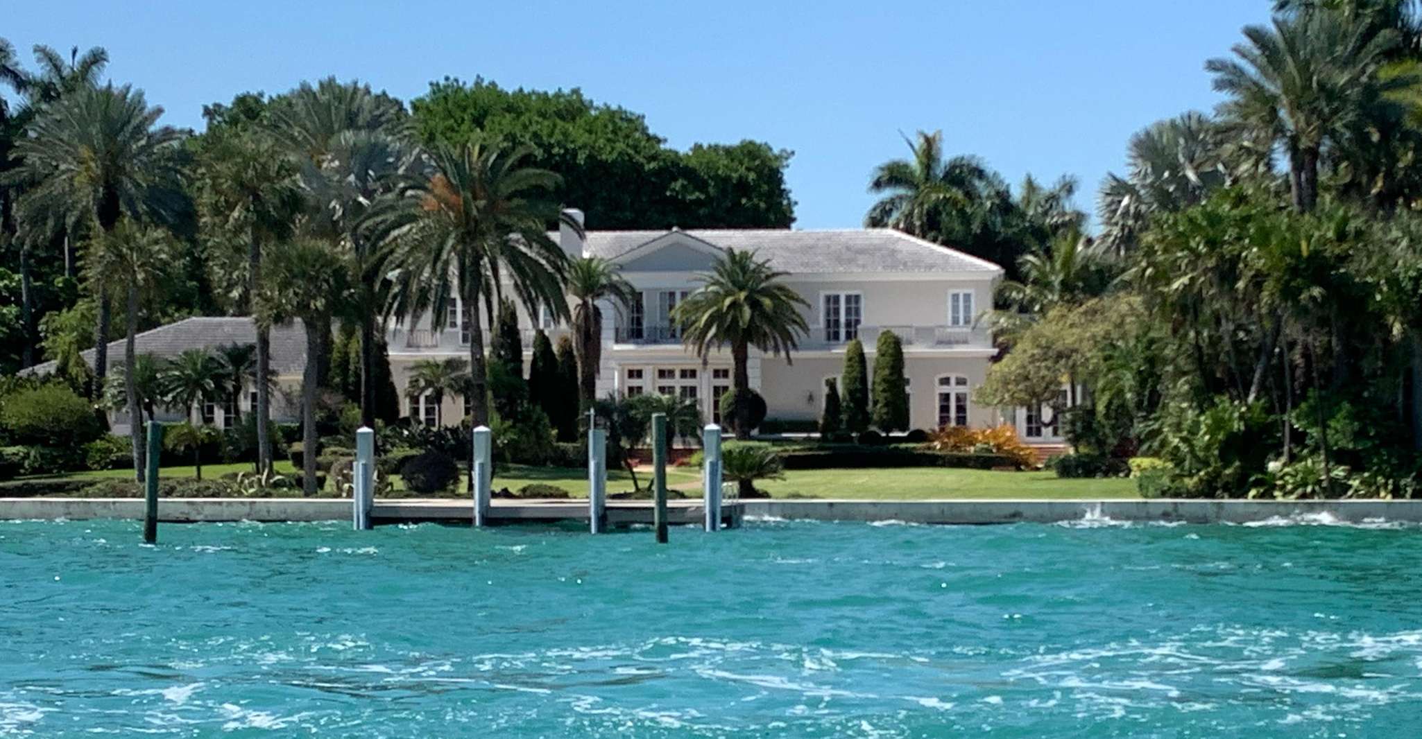 Miami Skyline Cruise of Millionaire Homes photo 6