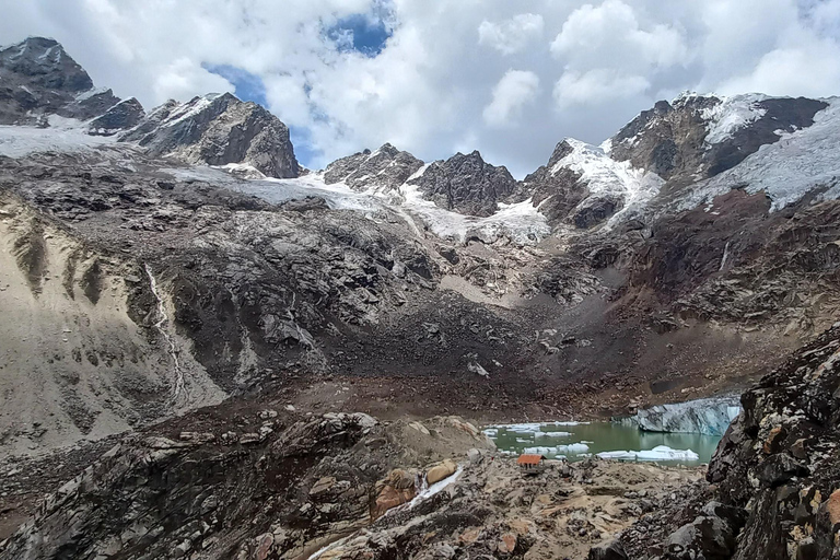 Laguna Rocutuyoc and Honkopampa Ruins Private Service