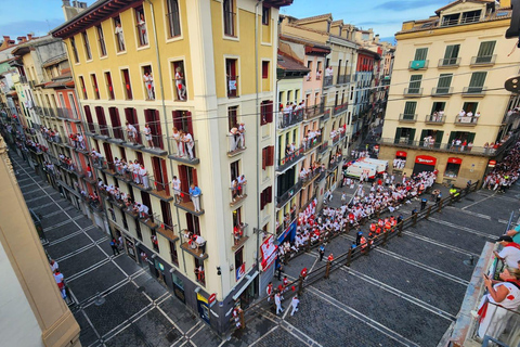 Pamplona Bulls: Balcony View & Gourmet Breakfast
