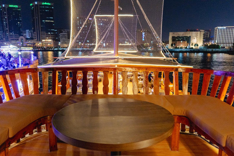 Dubaj: Luksusowy rejs z muzyką na żywo