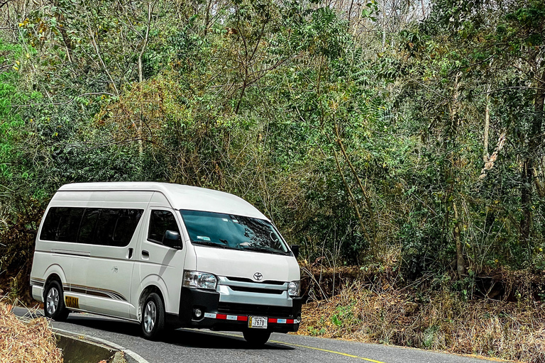 SJO Flughafen: Transfer nach/von Jaco oder Playa HerraduraPrivater Transfer von San José nach Jaco