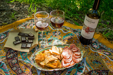 Yerevan: GUM Market Tour and Hrazdan Gorge Picnic