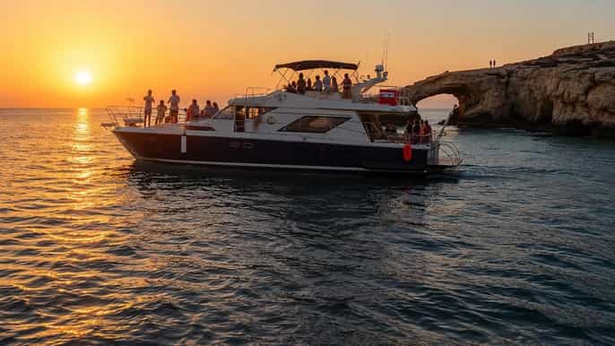 Ayia Napa: Harmony - Morning or Sunset Cruise with Swim Stop