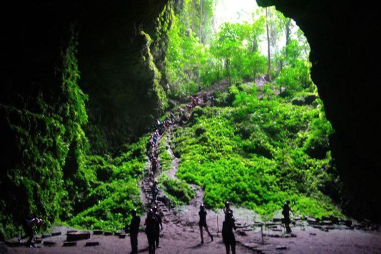 Yogyakarta: Hidden Gem Sunrise, Jomblang and Pindul Cave