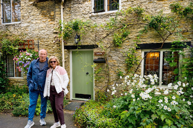London: Stonehenge, Castle Combe, & Bath Luxury Private Tour