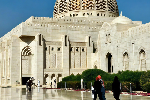 Oman: 5-Day Guided Tour with Accommodation