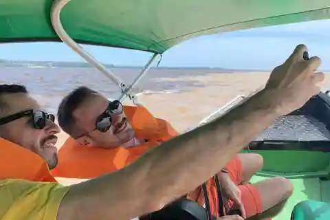 From Manuas: Full-Day River Tour