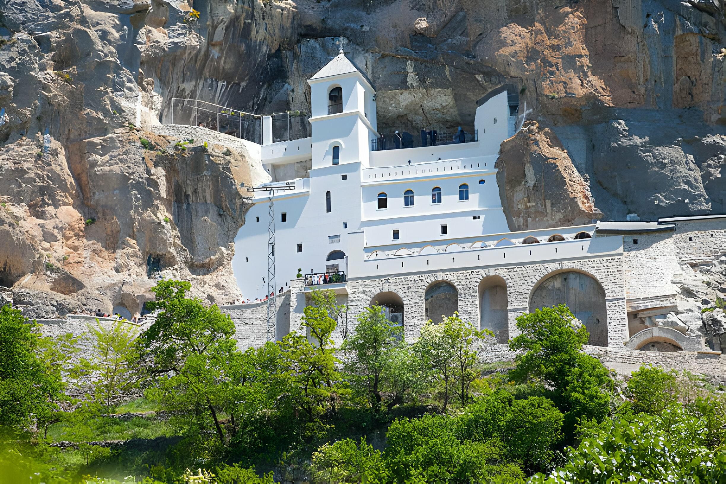 Private Halbtagestour zum Ostrog-Kloster