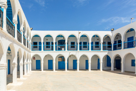 From Zarzis: Djerba Culture and Heritage Day Trip with Lunch