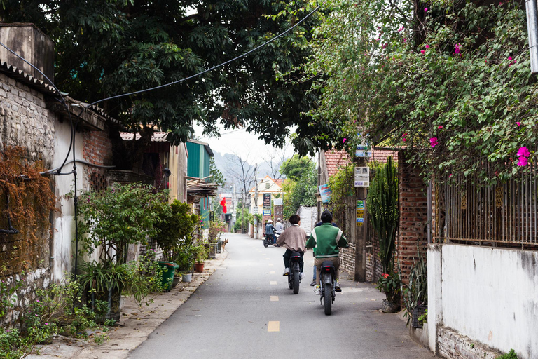 Tour in E-Bike di Ninh Binh - Paesaggi segreti di Tam Coc