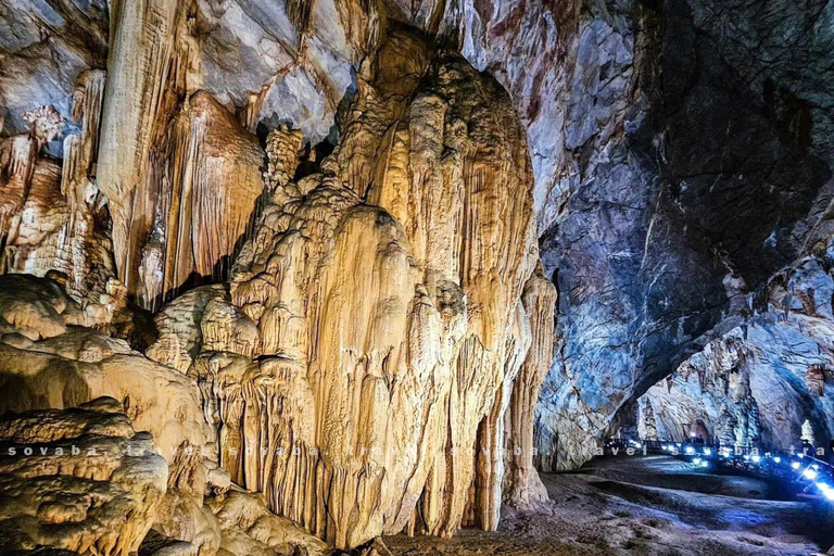 Phong Nha Cave & Paradise Cave: Guided Tour Boat & Explore Group Tour with Drop-Off in Hue