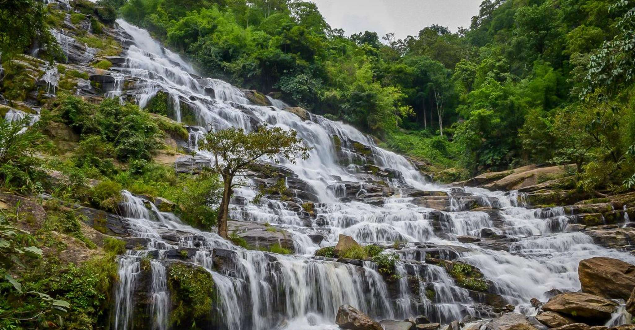 Chiang Mai, Doi Inthanon, Waterfalls, & Tribal Villages Tour - Housity