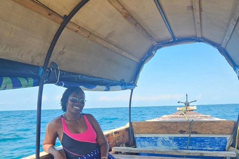 زنجبار: جولة خاصة في ضفة نيانجي الرملية مع غداء من المأكولات البحرية.جولة بدون خدمة النقل من الفندق