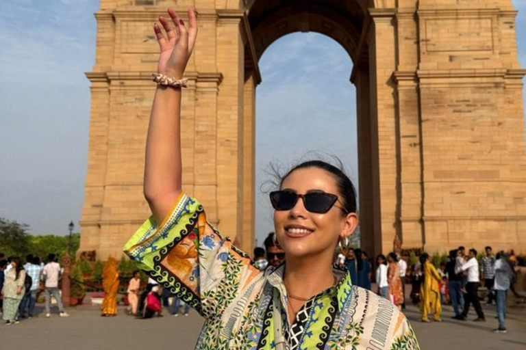 Delhi: 2-Day Private Guided Tour with Car Tour with Private Tour Guide and Car