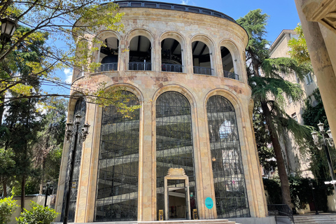 Tbilisi: Tbilisi sovietica - Dalla propaganda all'esecuzioneTbilisi: la Tbilisi sovietica - Dalla propaganda alla realizzazione