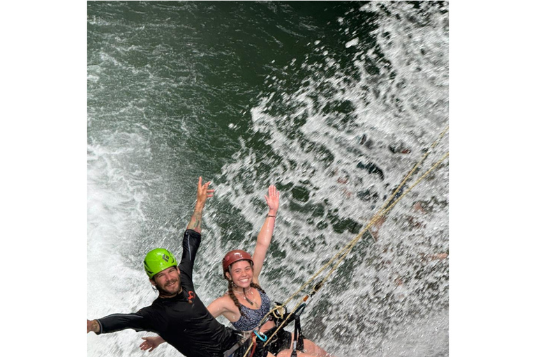 Rappel at the Jagüata Waterfall