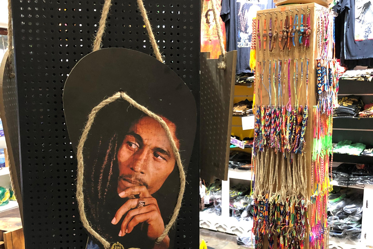 鲍勃·马利九英里之旅（从蒙特哥贝和法尔茅斯出发）鲍勃·马利9英里之旅（从蒙特哥贝和法尔茅斯出发）