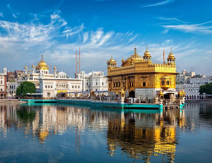 Explore Amritsar City: Guided Walking Tour by Foot