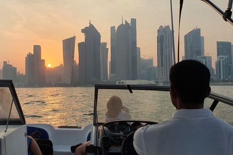 Doha : Croisière au coucher du soleil avec boissons