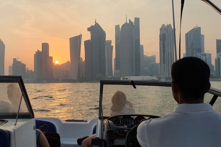 Doha : Croisière au coucher du soleil avec boissons