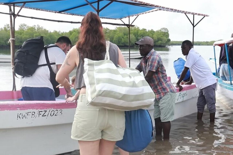 From Mombasa: Funzi Island Canoe Safari with Guide