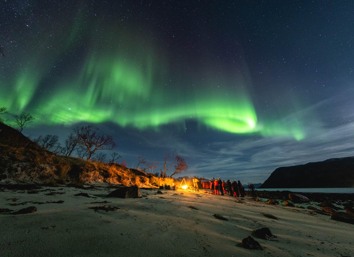 Tromsø: Nordlys i minibus med gratis fotos og et varmt måltid