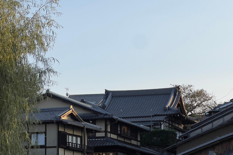 Kyoto: Higashiyama Guided Walking Tour with Kiyomizu-dera