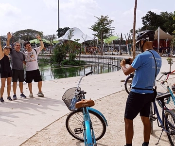 Mérida: Montejo Boulevard and Historic Center bike tour