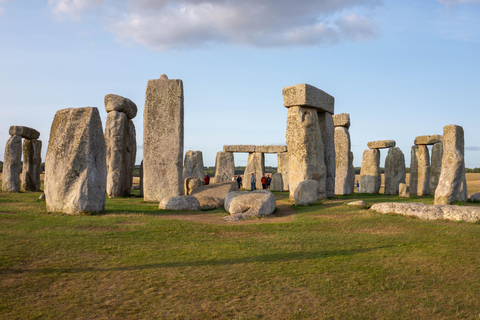 Stonehenge: Inner Circle Access Private VIP Tour
