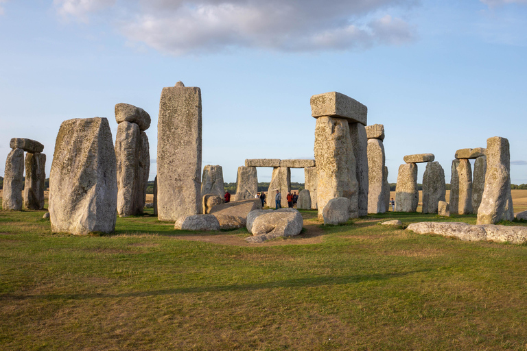 Stonehenge: Inner Circle Access Private VIP Tour