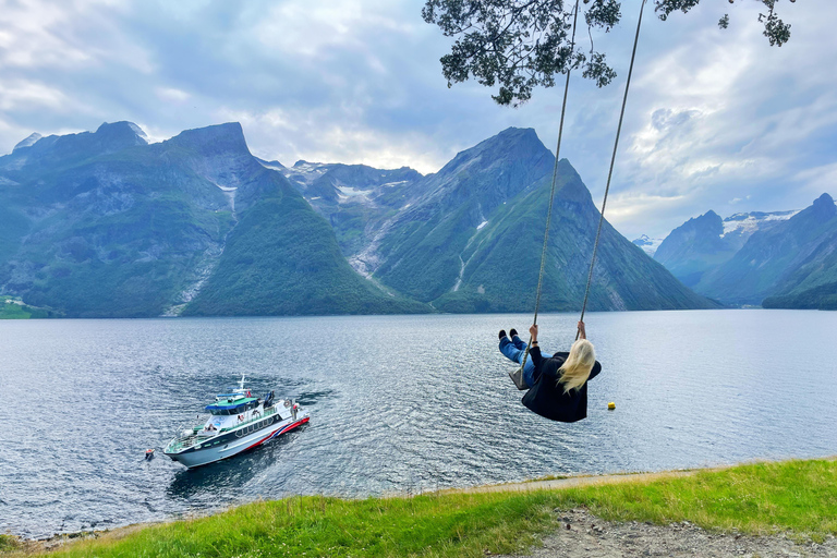 Croisière dans le fjord Hjørundfjord Øye-Ålesund aller simple