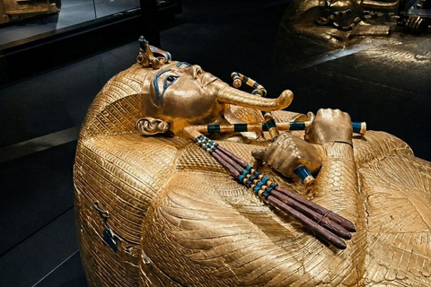 Hurghada: Cairo bus tour to Pyramids, kings Mummies museum Giza Pyramids , sphinx & Kings Mummies Museum