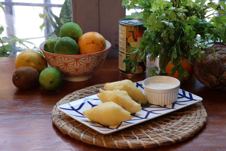 Cartagena: Fried Snacks Cooking & Tasting Experience