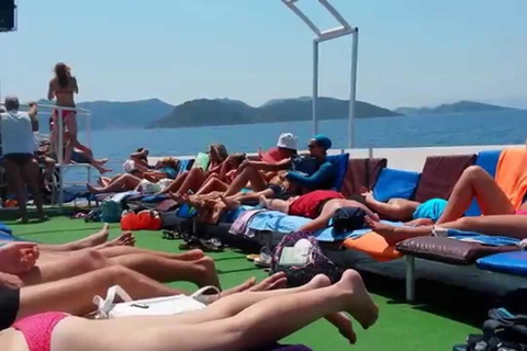 Depuis Icmeler : Excursion en bateau sur la côte égéenne turque avec déjeuner