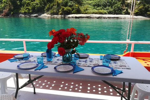 Zakynthos: Full-Day Traditional Eco-Fishing Tour with Food