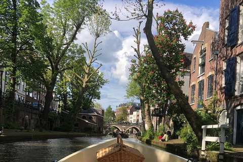 Utrecht: Private Electric Boat Rental