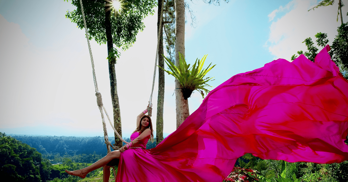 バリ島：滝、棚田、モンキーフォレストのオプション付きブランコ