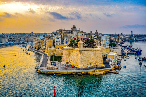 Sliema: Fernandes Fireworks Festival Cruise w/ Dinner+Drinks Without Transportation