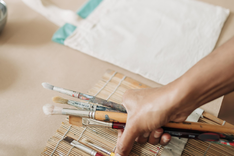 Paint & Sip Tea: Botanical Illustration in São Paulo Studio