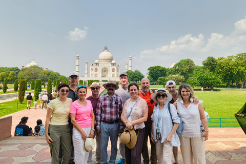 2 Days Private Taj Mahal and Agra Overnight Tour From Delhi Tour without accommodation/Hotel